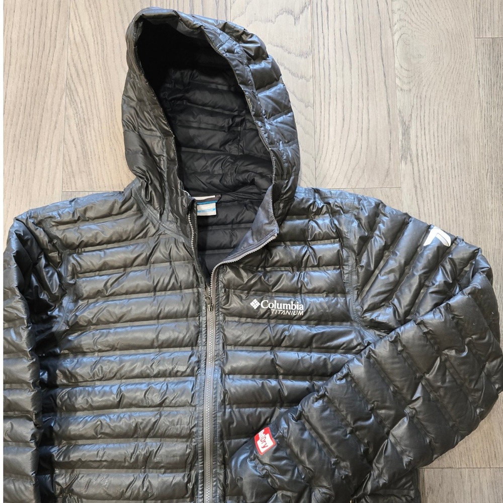 Columbia Titanium OutDry Down Hooded Puffer Jacket Mens Black Medium Gorpcore
